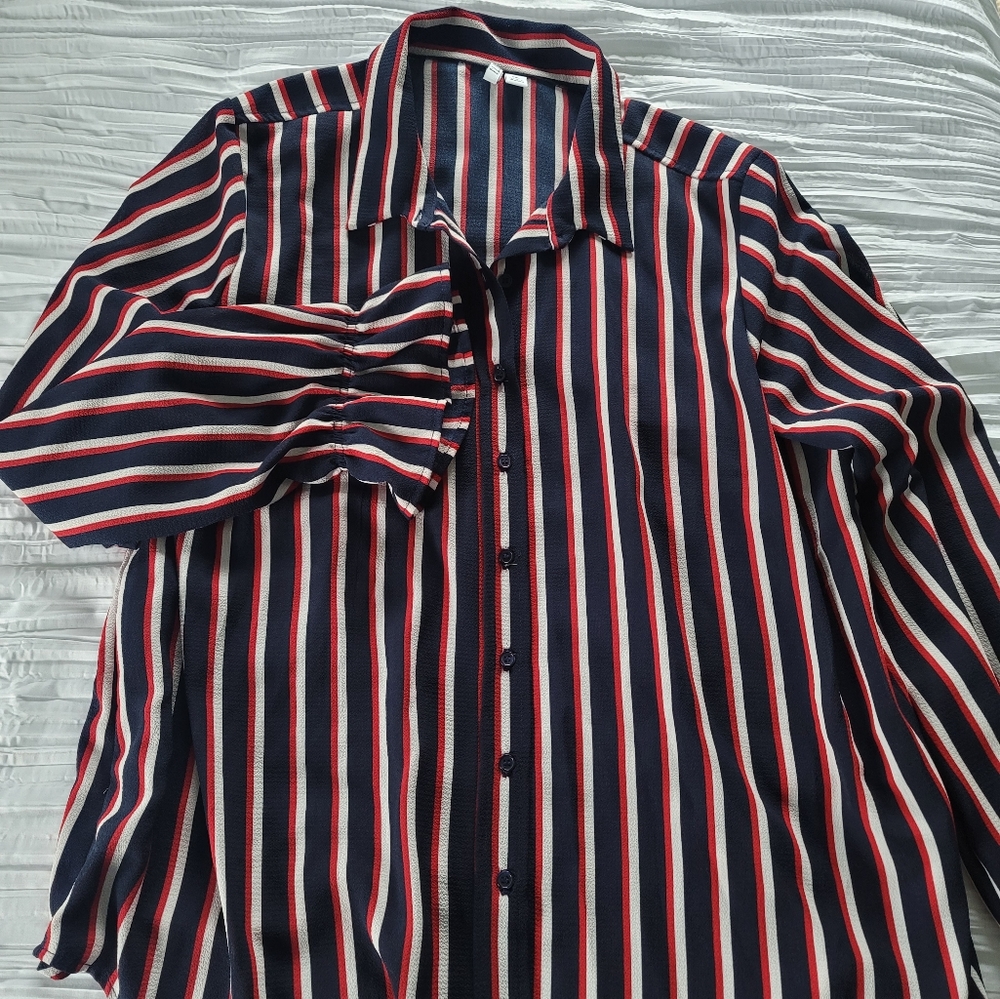 Women's Top